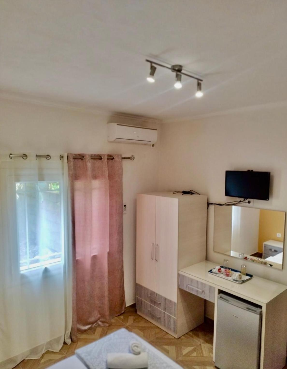 Dagos Rooms Дхерми Экстерьер фото